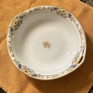 Vintage Nippon porcelain Hand Painted Bowl Gold Trim, great condition
